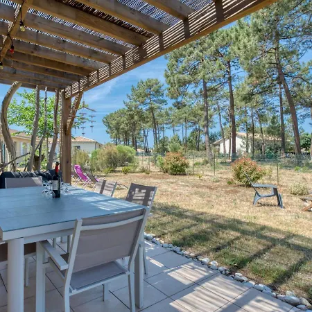 Holiday home Les Ormes - Mvt225 By Interhome *